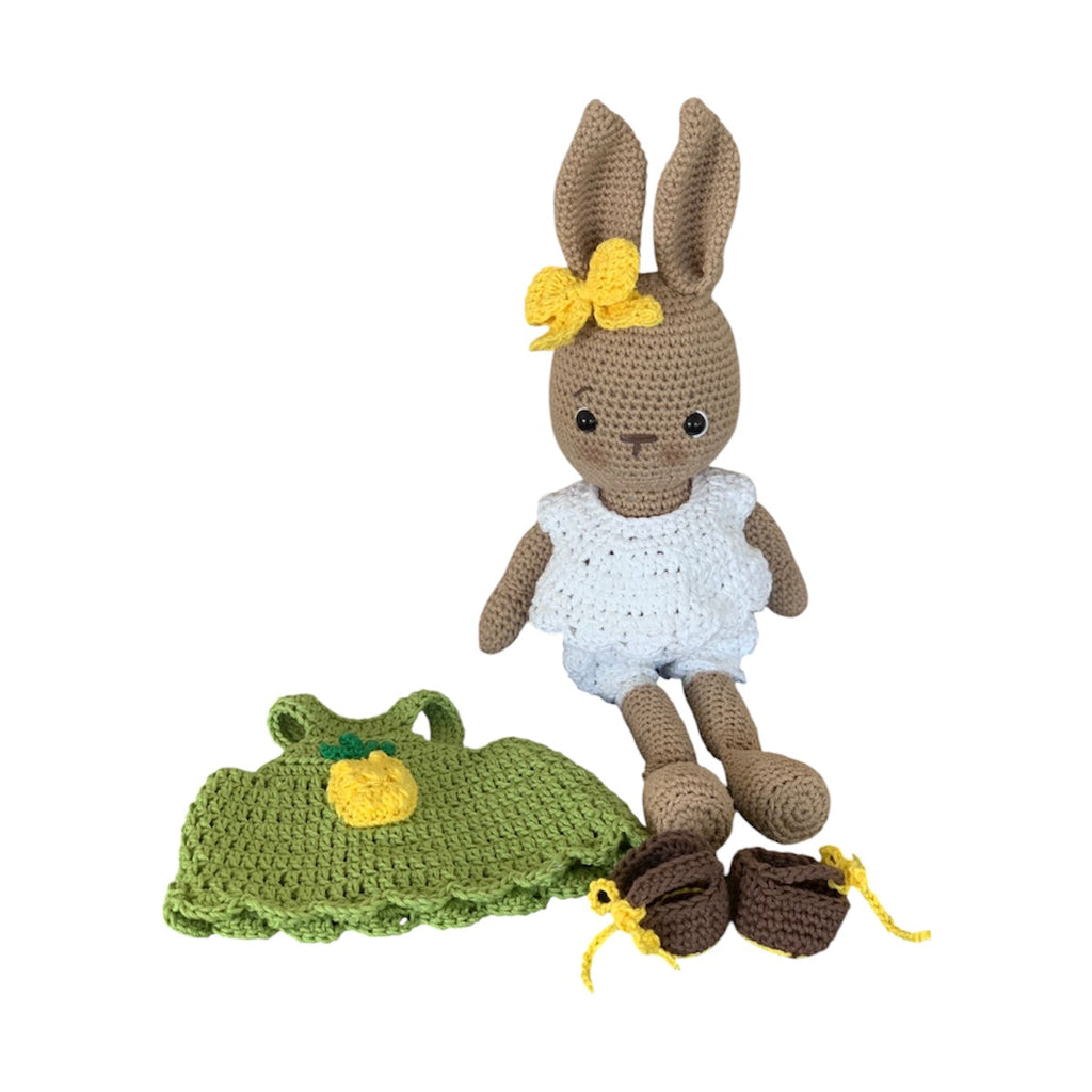 Coneja personalizada Amigurami